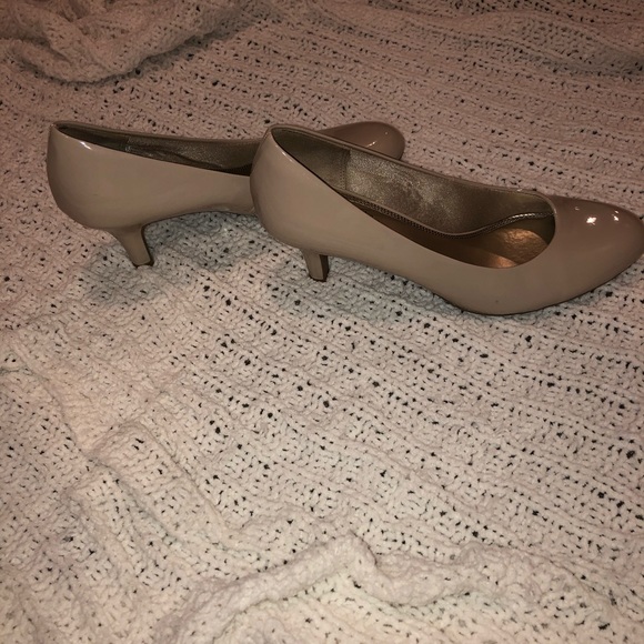 Nude heels - Picture 3 of 5